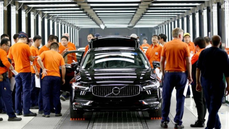 Volvo'dan dev kemer sıkma operasyonu: O otomobil devi neden 3.000 kişiyi işten çıkarıyor?